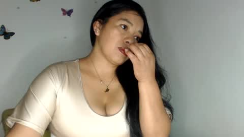 rebeca online show from 07/18/26, 10:13