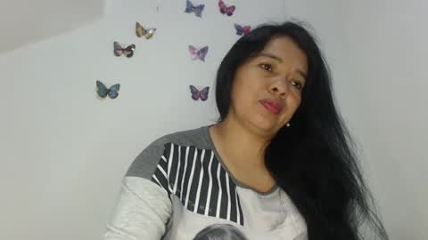 rebeca online show from 07/30/26, 12:31