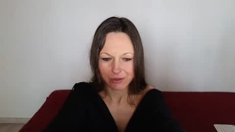 Giulia online show from 02/18/26, 12:34