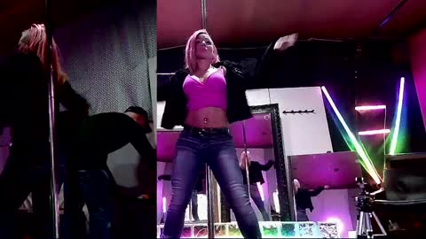 Madison Marie online show from 12/22/24, 08:38