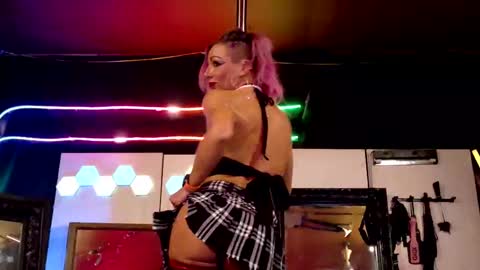 Madison Marie online show from 10/18/25, 05:32