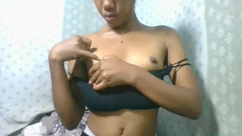 angeltta69 online show from 12/05/25, 05:09