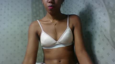 angeltta69 online show from 05/05/26, 03:09