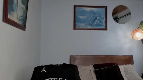 Angel Fox online show from 12/06/24, 11:03