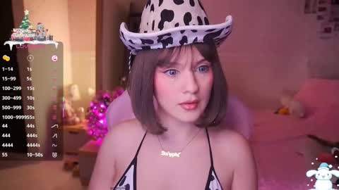 Snapshot of angelytaxx chatting on 11/30/25, 08:40 Angel online show from 11/30/25, 08:40