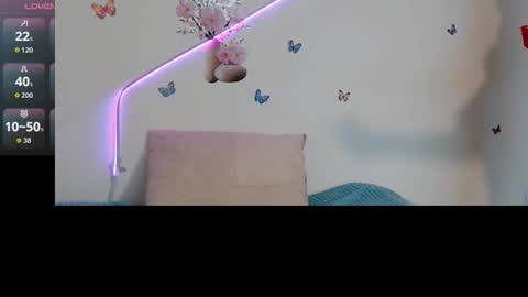 Snapshot of angelyxs chatting on 11/01/25, 08:22 Angelyxs online show from 11/01/25, 08:22