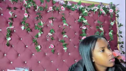 Anyega online show from 04/17/26, 12:19