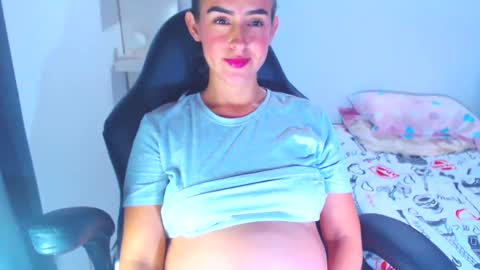 Snapshot of angie_dreamgirl chatting on 01/27/25, 09:44 IG angie dreamgirl01 online show from 01/27/25, 09:44