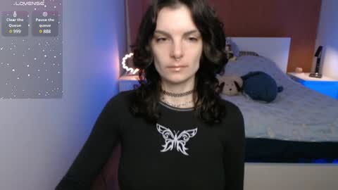 Snapshot of angie_faee chatting on 12/10/24, 03:33 angie_faee online show from 12/10/24, 03:33