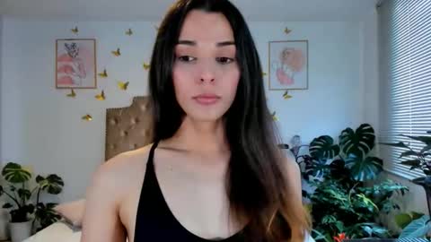 Snapshot of angie_modelo chatting on 05/08/26, 05:40 Anabella online show from 05/08/26, 05:40