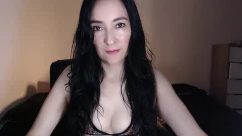 VALENTINA online show from 10/26/25, 01:55