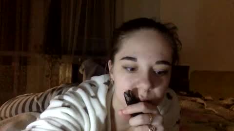 Snapshot of angle_cute05 chatting on 04/23/26, 09:28 Angel Cute online show from 04/23/26, 09:28