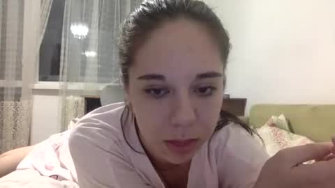 Snapshot of angle_cute05 chatting on 07/11/26, 09:38 Angel Cute online show from 07/11/26, 09:38