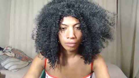 Snapshot of angolahugecock chatting on 10/06/25, 03:42 angolahugecock online show from 10/06/25, 03:42