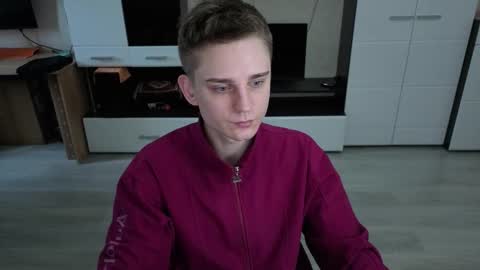 vodka online show from 11/25/25, 06:24