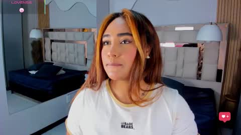 Anguel  online show from 11/25/25, 04:23