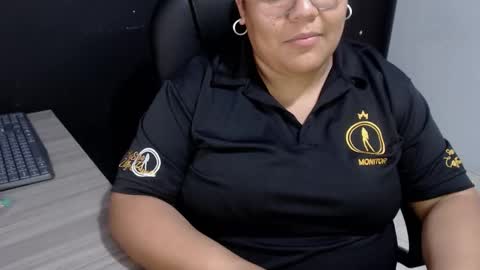 angy online show from 09/11/25, 09:48