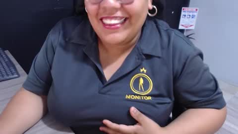 Snapshot of angy_ro12 chatting on 01/17/26, 07:50 angy online show from 01/17/26, 07:50