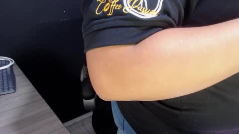 Snapshot of angy_ro12 chatting on 02/09/26, 08:13 angy online show from 02/09/26, 08:13