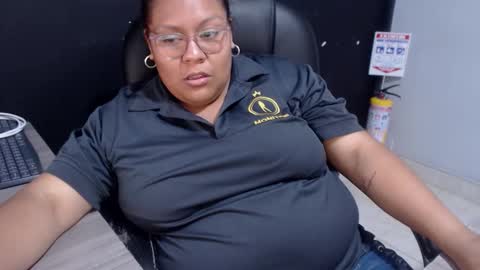 Snapshot of angy_ro12 chatting on 02/11/26, 08:36 angy online show from 02/11/26, 08:36