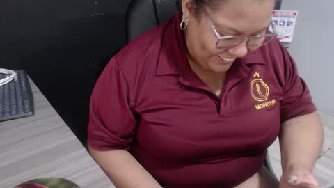 Snapshot of angy_ro12 chatting on 02/24/26, 08:29 angy online show from 02/24/26, 08:29