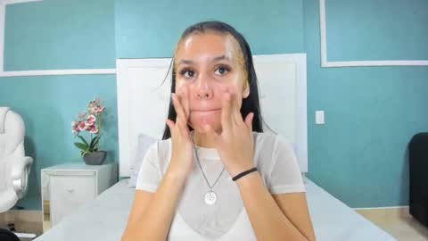 Ania online show from 12/20/25, 09:22