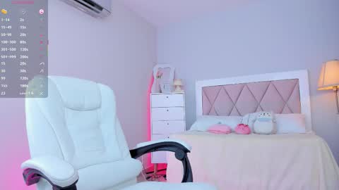 Ania online show from 11/04/25, 01:27