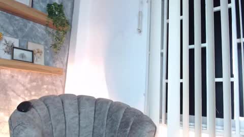     online show from 11/24/25, 07:35