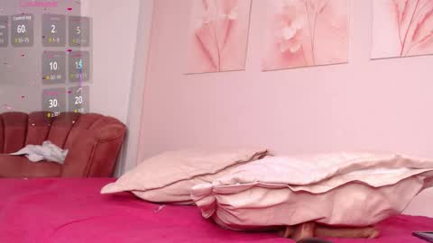     online show from 12/19/25, 07:10