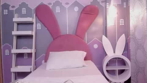 Anie online show from 03/26/26, 02:17