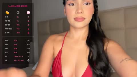 Snapshot of aniebby chatting on 09/22/25, 02:24 ANGIE online show from 09/22/25, 02:24