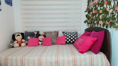 laura  online show from 02/07/26, 12:58