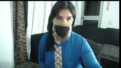 Anissa online show from 12/04/25, 05:50