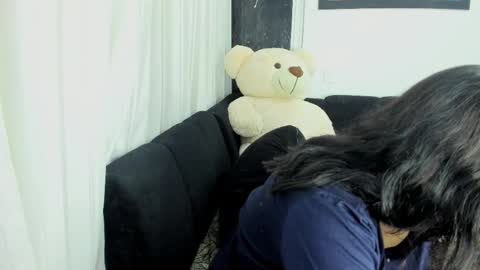 Anissa online show from 04/30/26, 05:03