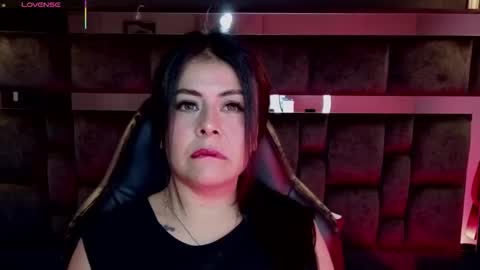 Ani  online show from 11/13/25, 05:17