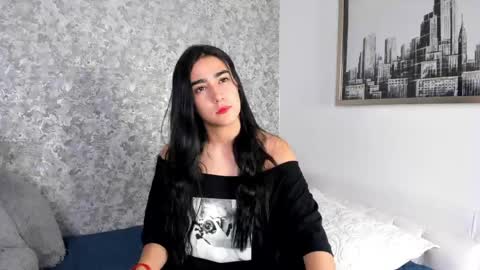 anika_h online show from 04/04/26, 12:02