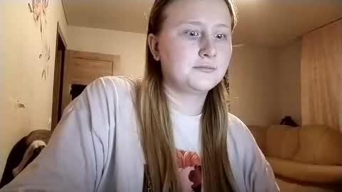 Anika online show from 11/06/25, 01:50