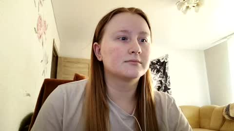 Snapshot of anika_lipps chatting on 05/17/26, 02:46 Anika online show from 05/17/26, 02:46