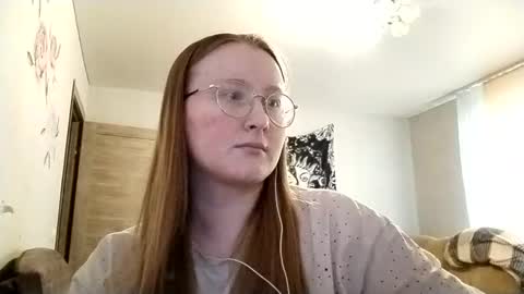 Snapshot of anika_lipps chatting on 05/20/26, 04:51 Anika online show from 05/20/26, 04:51