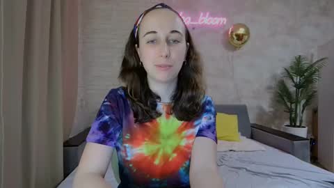 Snapshot of anikabloom chatting on 02/17/25, 02:53 anikabloom online show from 02/17/25, 02:53