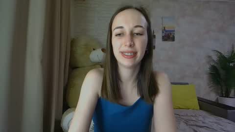 Snapshot of anikabloom chatting on 11/30/25, 01:04 anikabloom online show from 11/30/25, 01:04