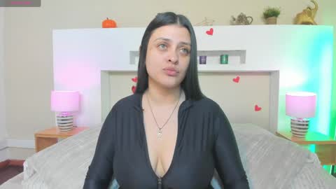 Anika Romano online show from 05/18/26, 11:27