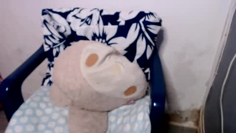 Snapshot of anilaibiza2020 chatting on 07/08/26, 11:37 Anila Ibiza online show from 07/08/26, 11:37
