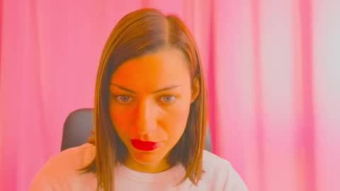 Anni online show from 09/29/25, 05:34