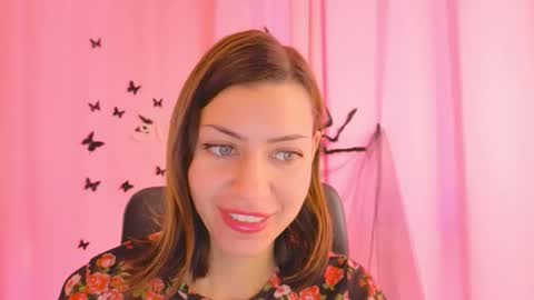 Anni online show from 11/06/25, 06:47