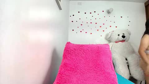 Snapshot of anisston_boods1 chatting on 10/10/25, 06:23 ana independent model online show from 10/10/25, 06:23