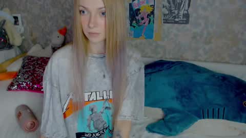 anita_moon_ online show from 02/14/25, 02:50