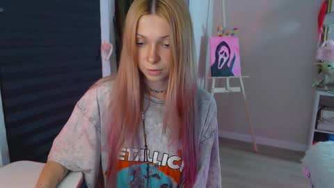 anita_moon_ online show from 12/04/25, 12:09