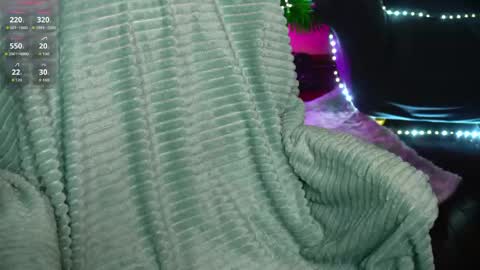 anita_von online show from 04/17/26, 04:26