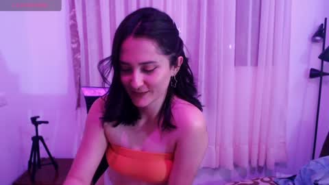 Snapshot of anitafox_ chatting on 07/02/26, 05:35 Anitafoxx online show from 07/02/26, 05:35